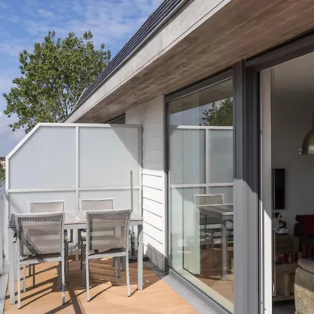 Stylish 2-bedroom With Terrace, Cleaning Included Middelkerke