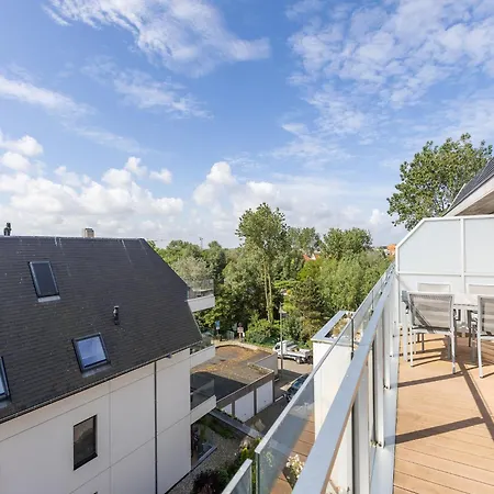 Sunny With Open Terrace, Cleaning Included Apartment